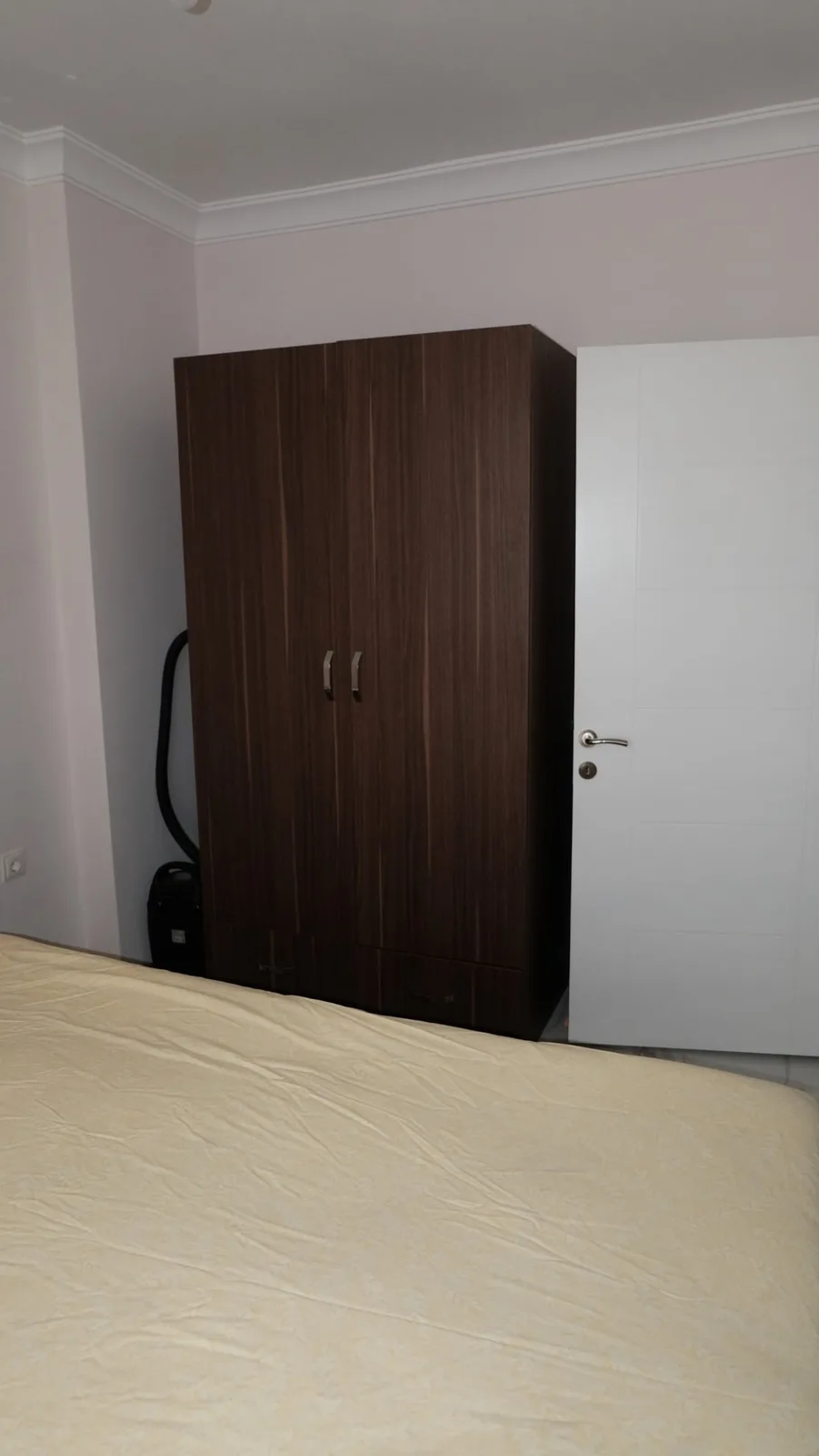 Tabduk Emre Mahallesinde 1+1 Satılık Eşyalı Fırsat Apart